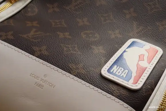 WIS VUITTON BACKPACK LVXNBA LOUIS 0704